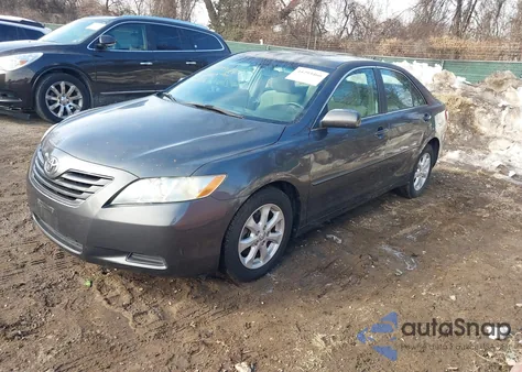 2009 Toyota Camry Le from USA, damaged, VIN 4T1BE46KX9U365524
